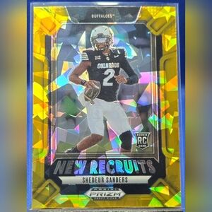 Shedeur Sanders New Recruits Rookie Card - GOLD ICE (RC)